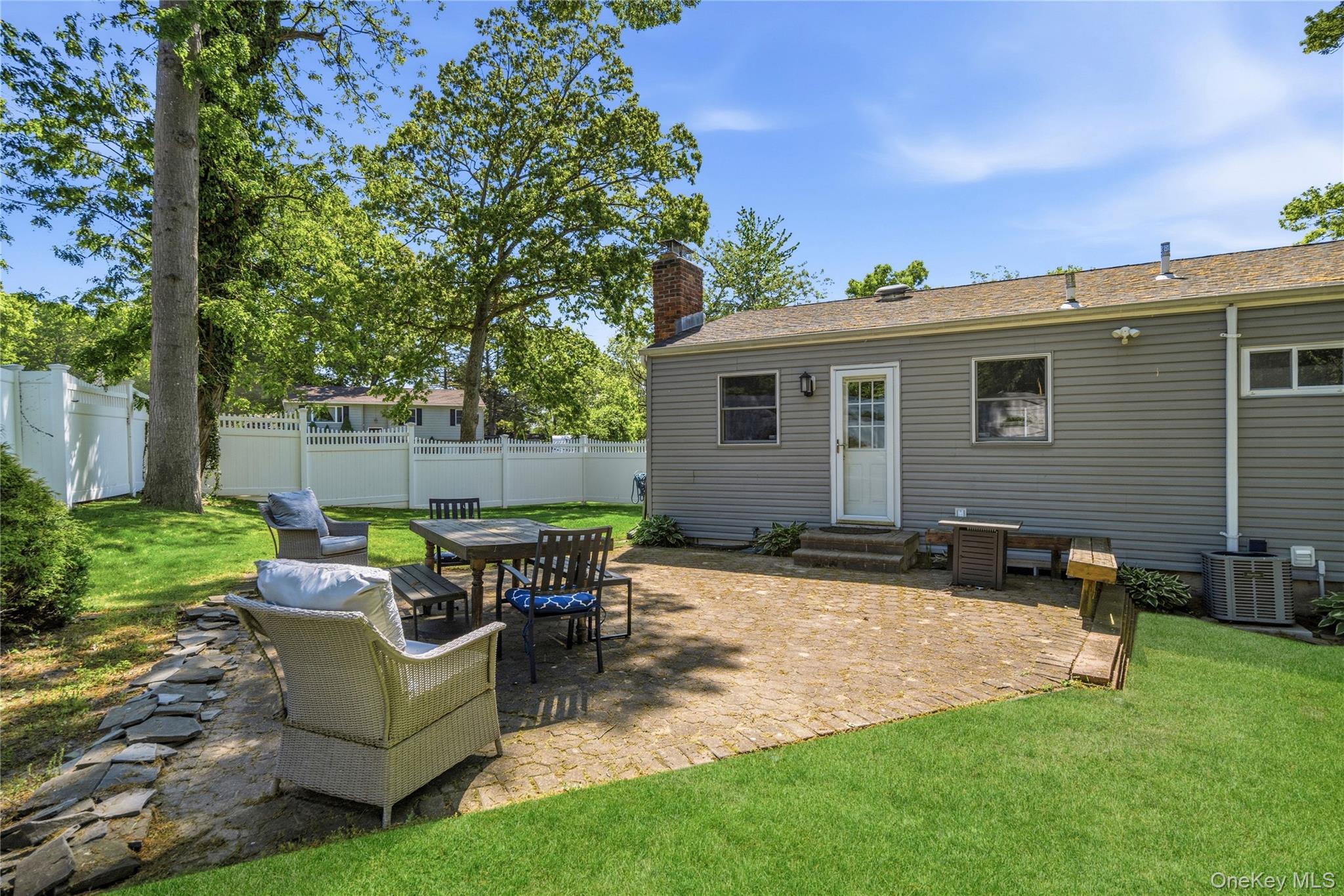 4 Olive Court
