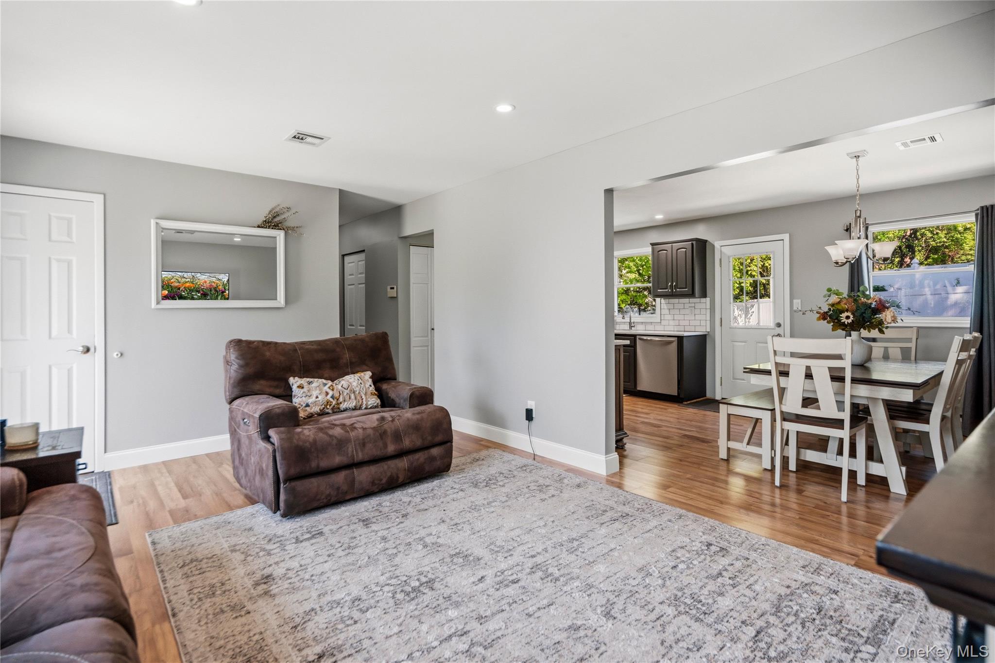 4 Olive Court