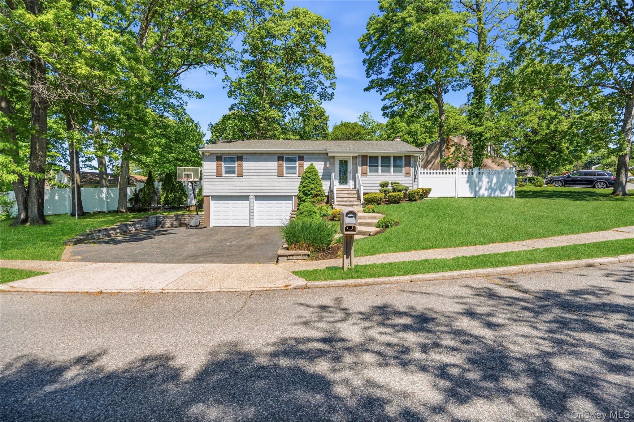 4 Olive Court