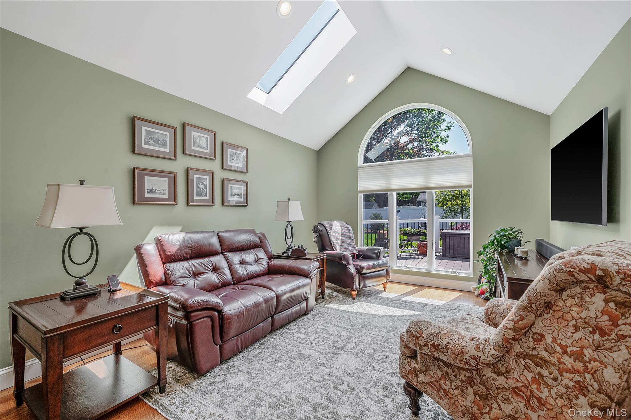 15 Evergreen Lane