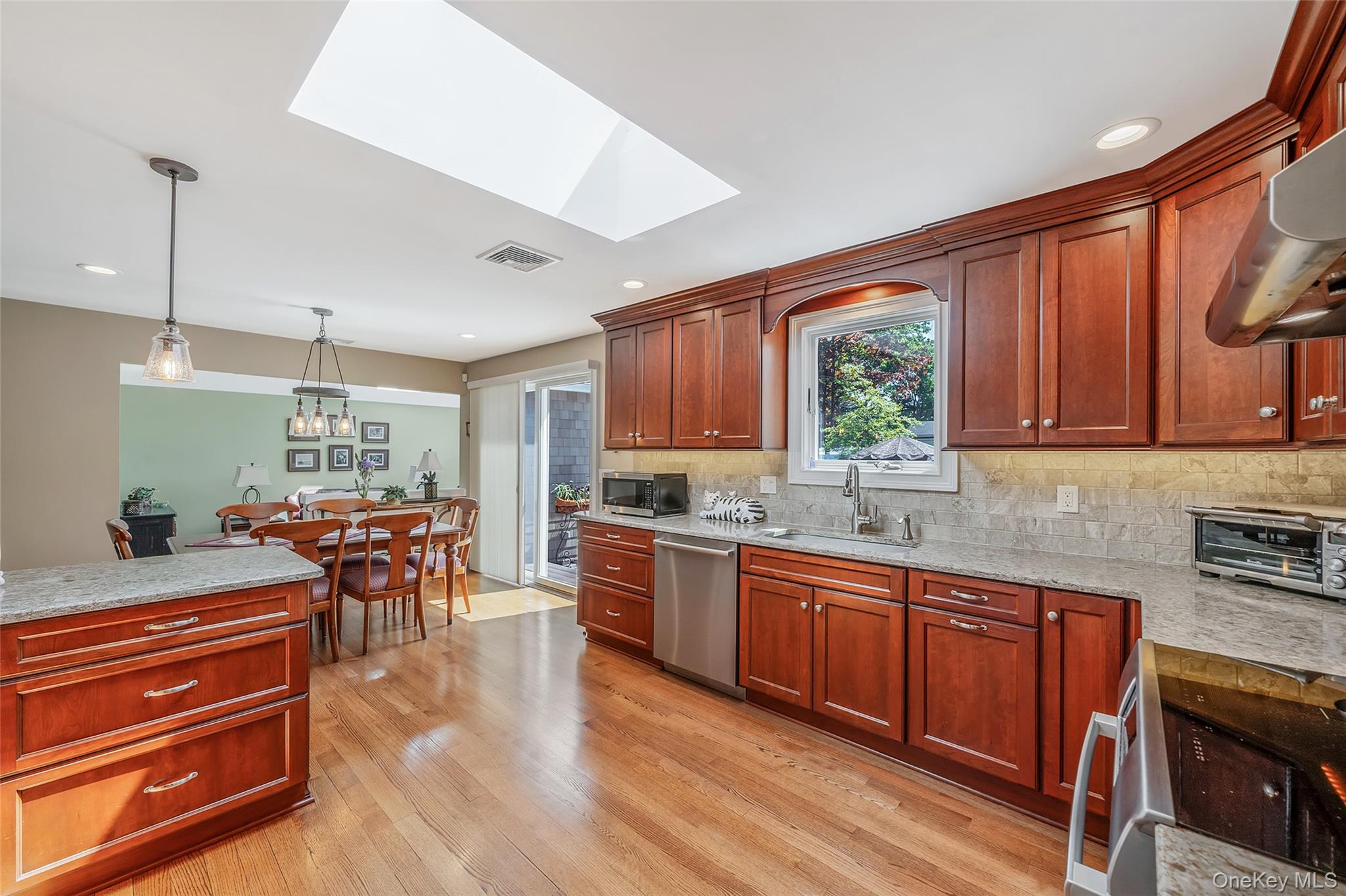 15 Evergreen Lane