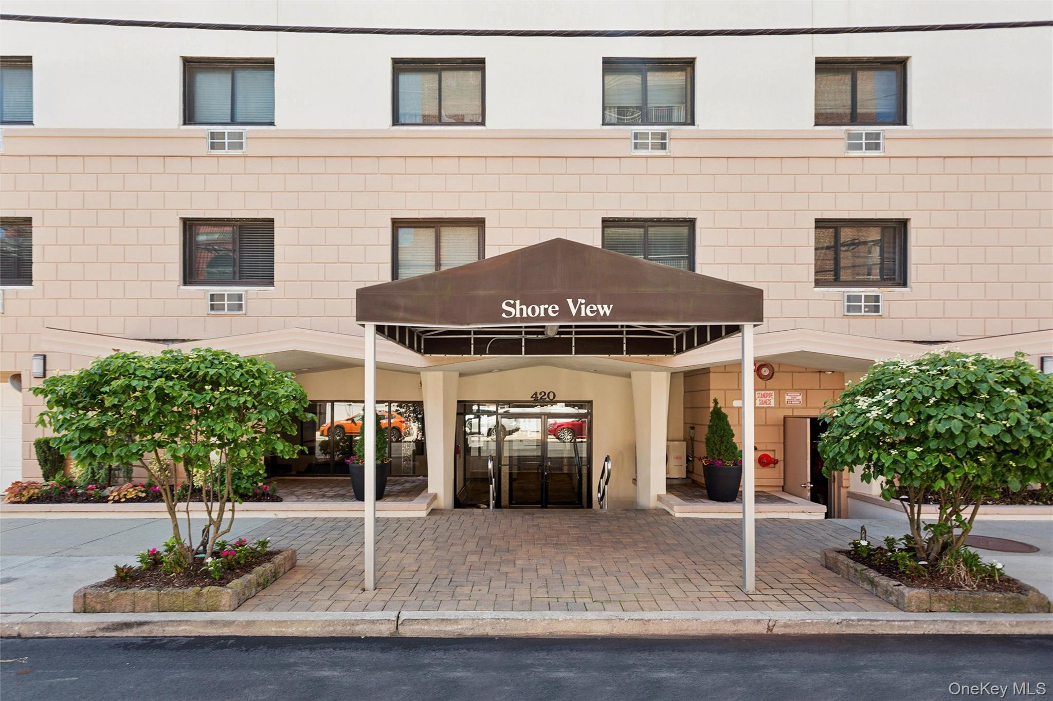 420 Shore Road Unit: 5E