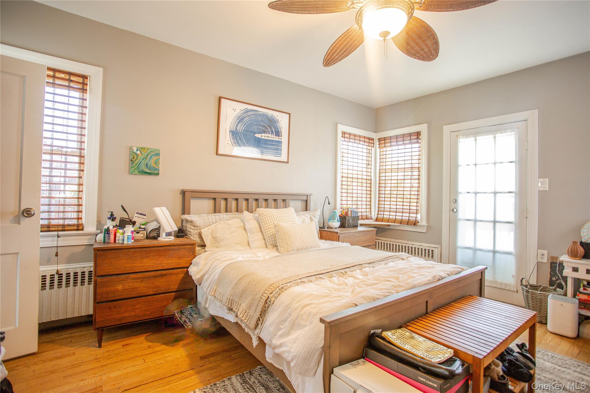 445 W Walnut Street