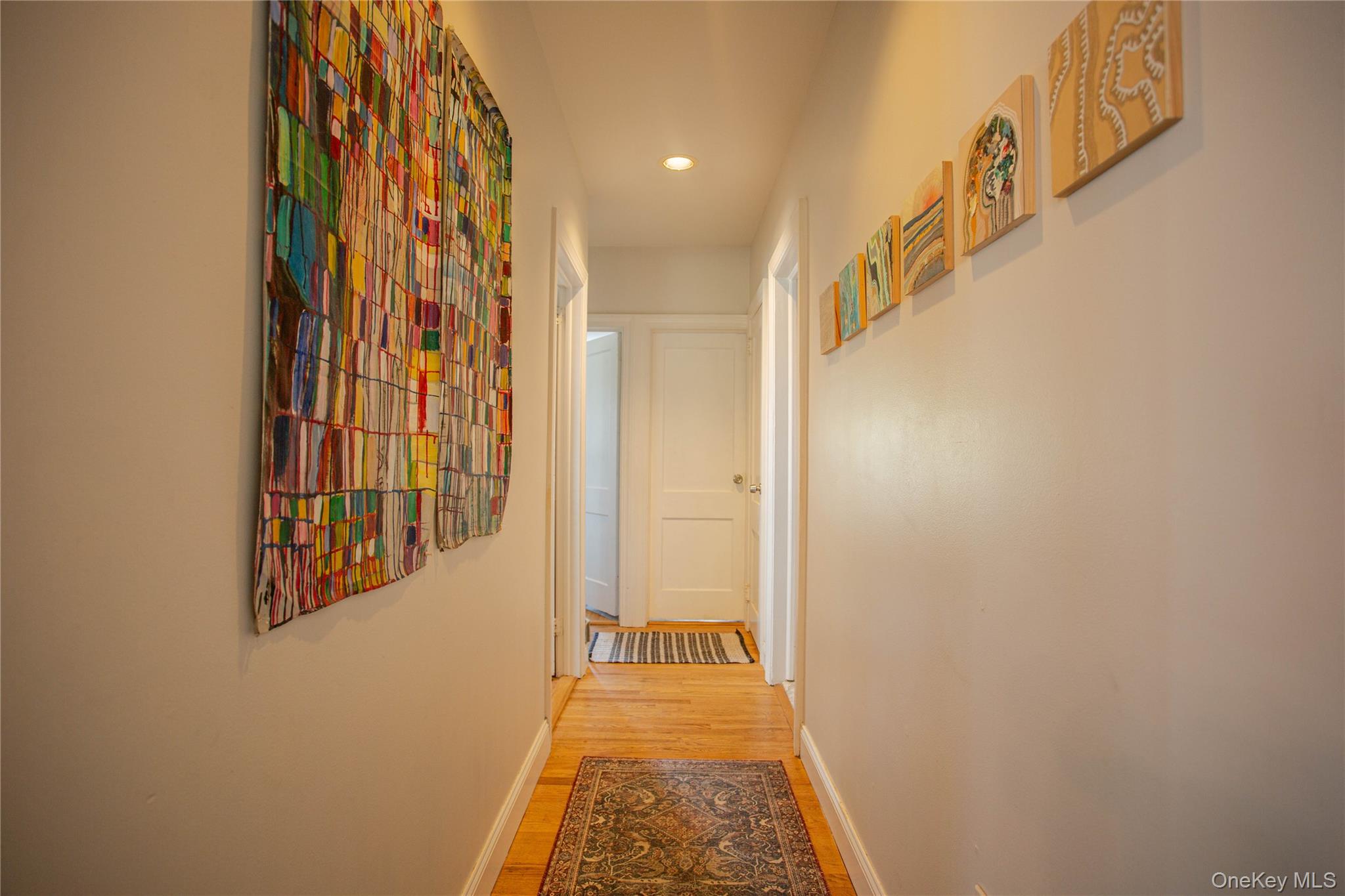 445 W Walnut Street