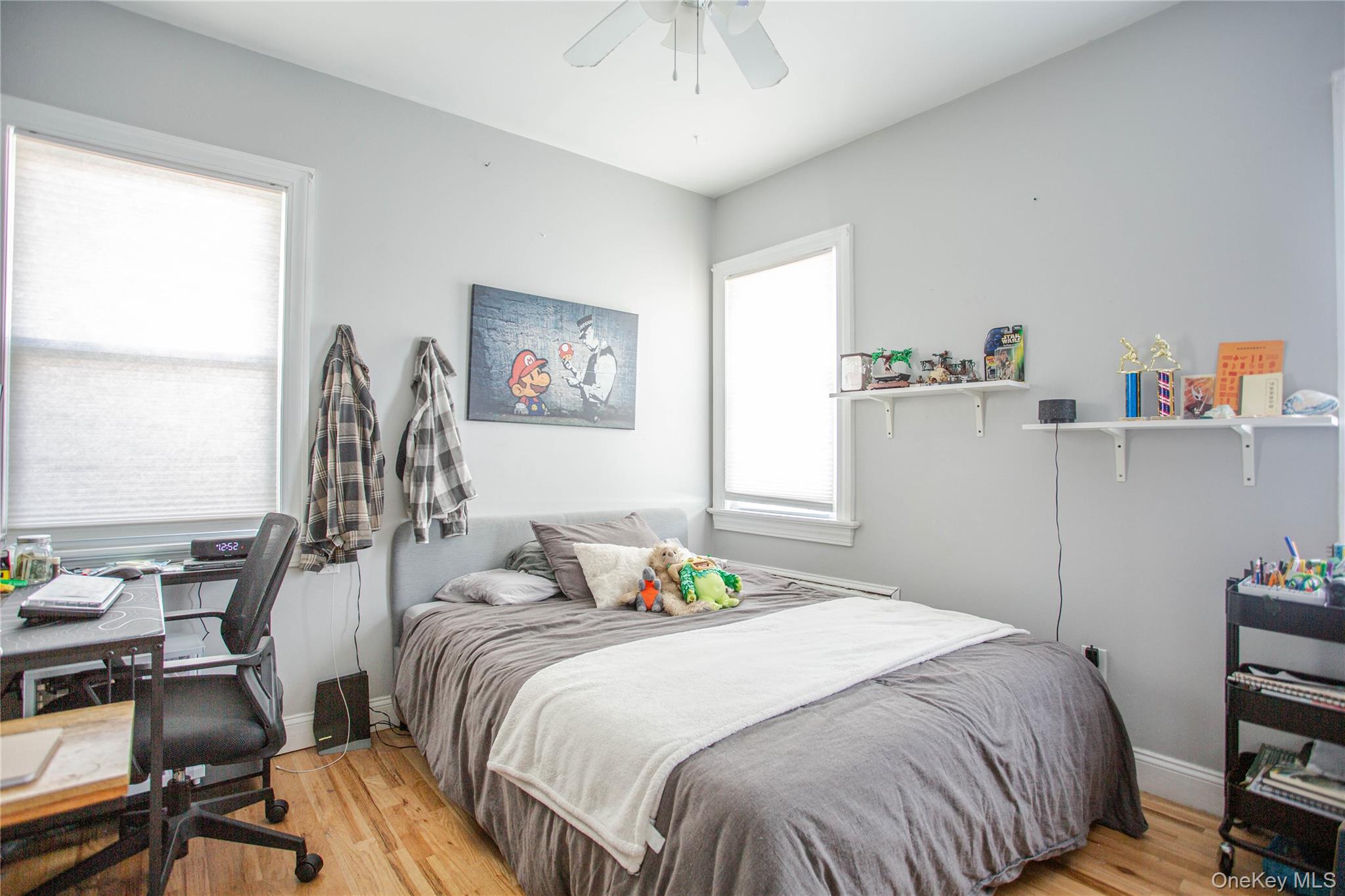 445 W Walnut Street
