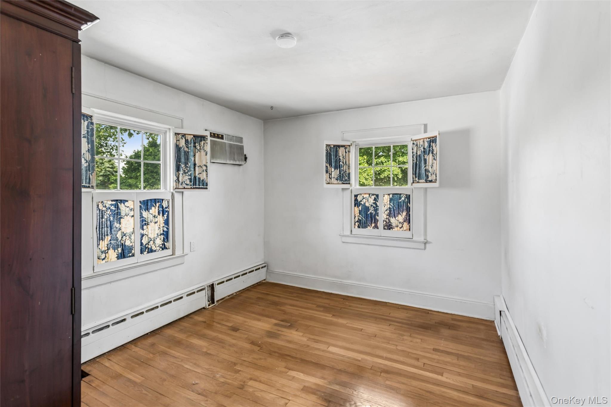 50 Roxbury Road