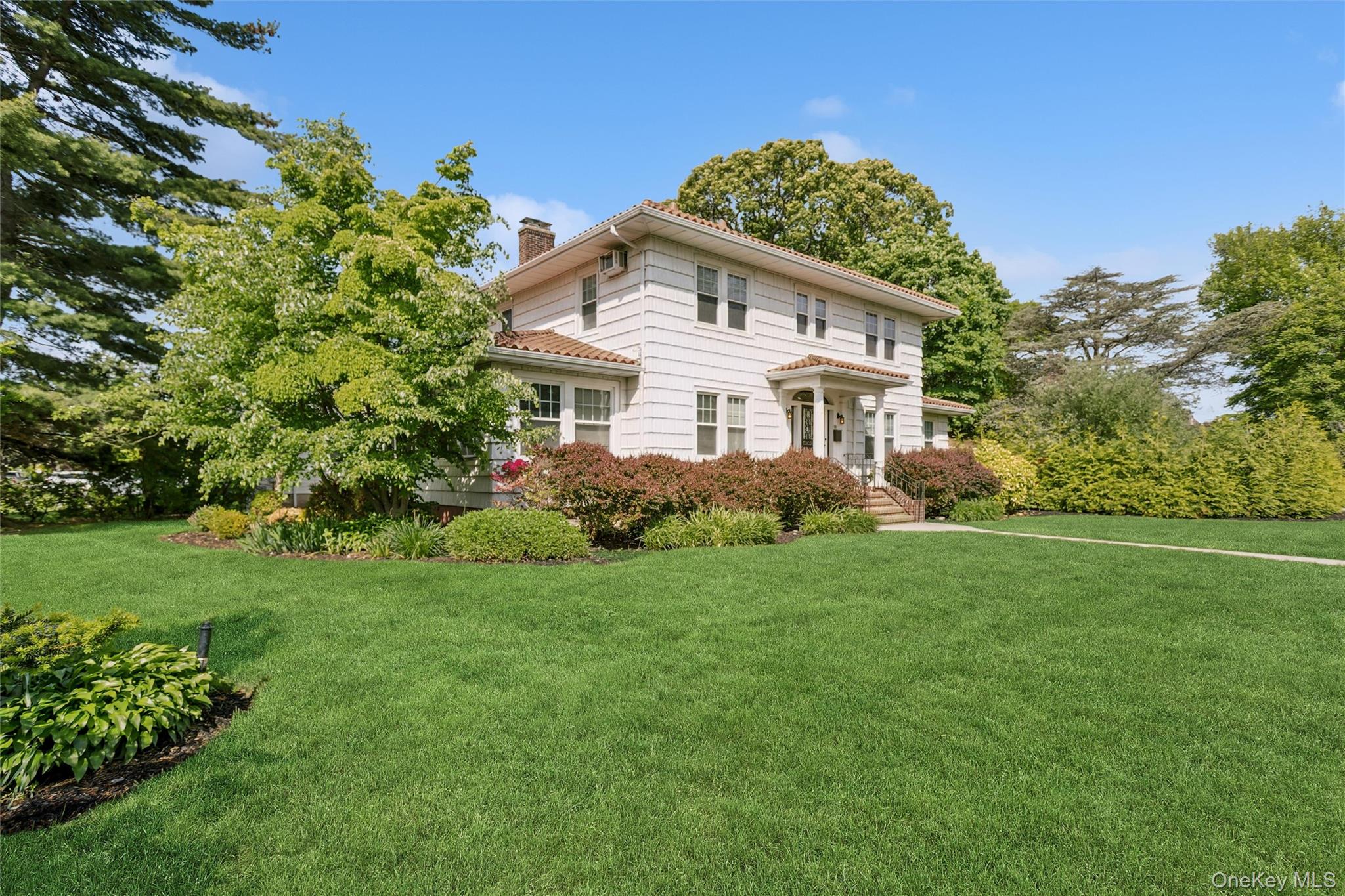 50 Roxbury Road