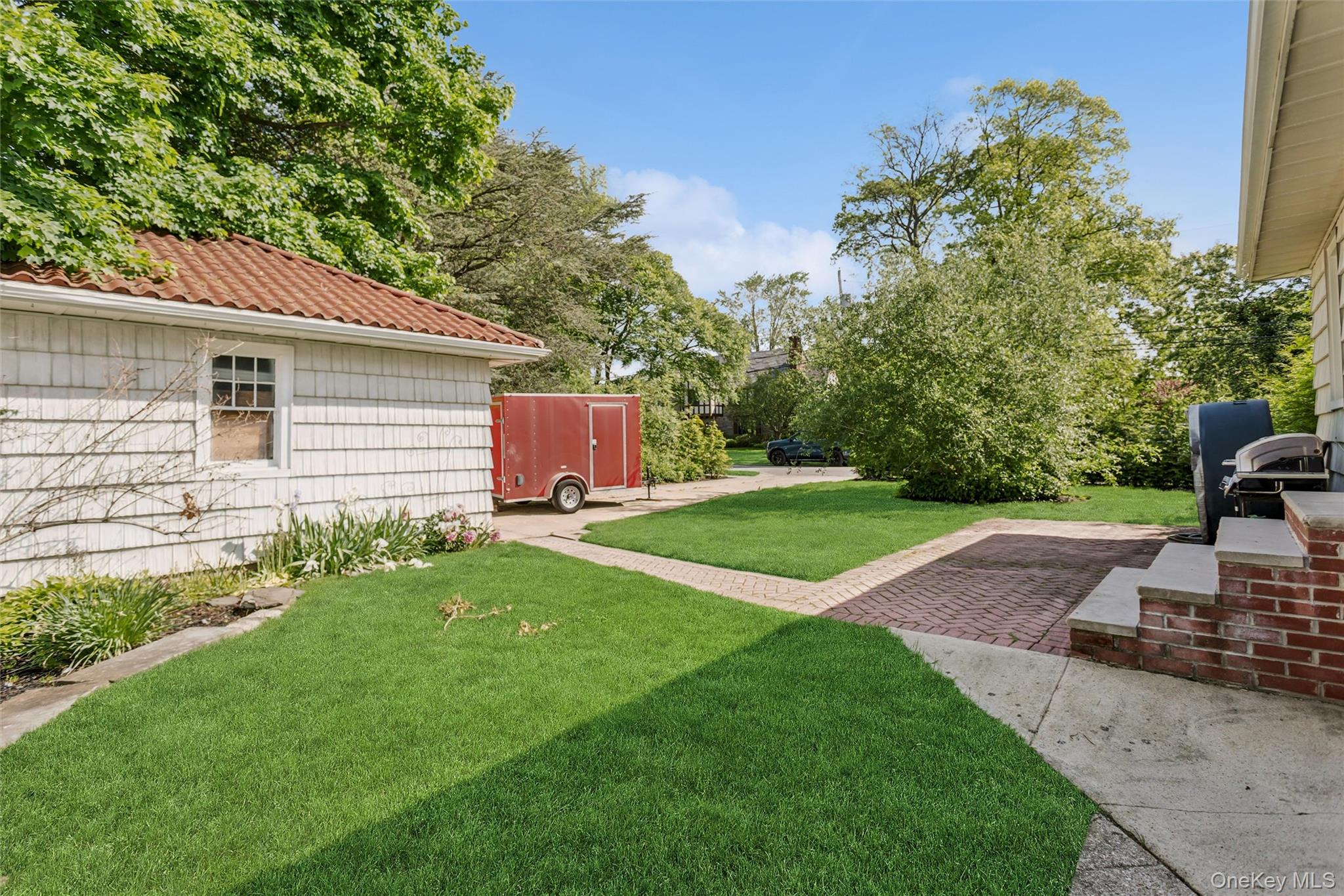 50 Roxbury Road