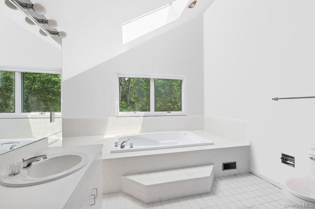 61 Hidden Cove Court