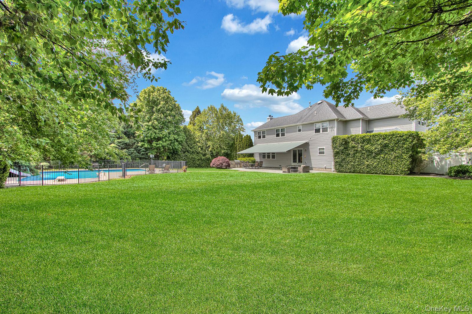 9 Redwood Lane