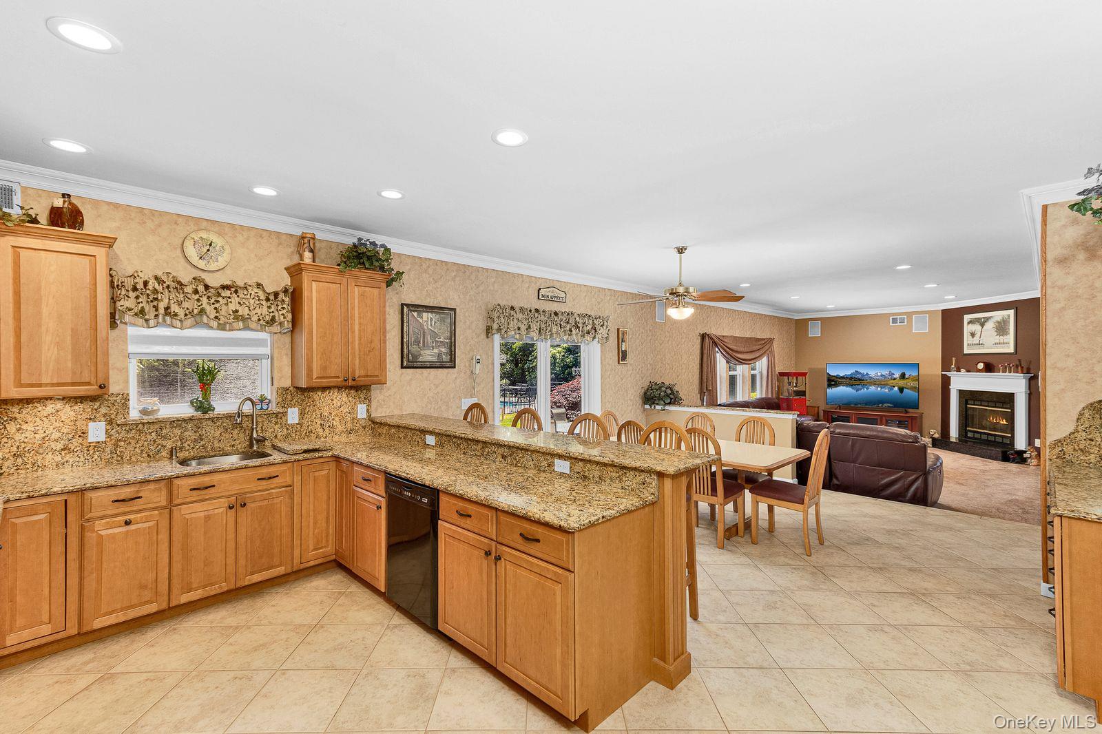 9 Redwood Lane