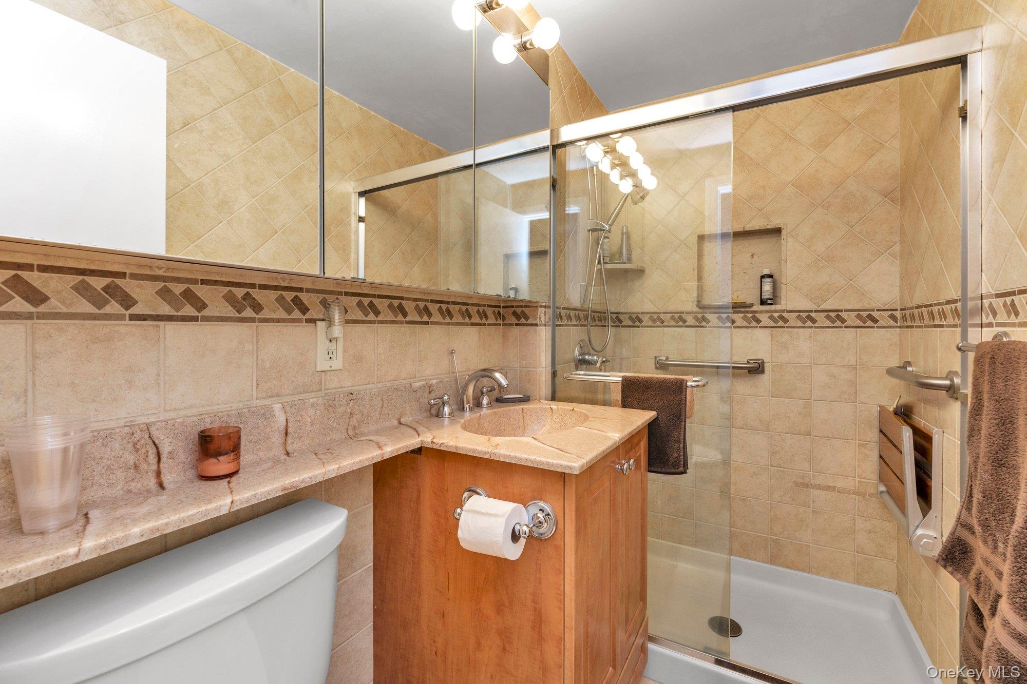 18-35 Corporal Kennedy Street Unit: 5F