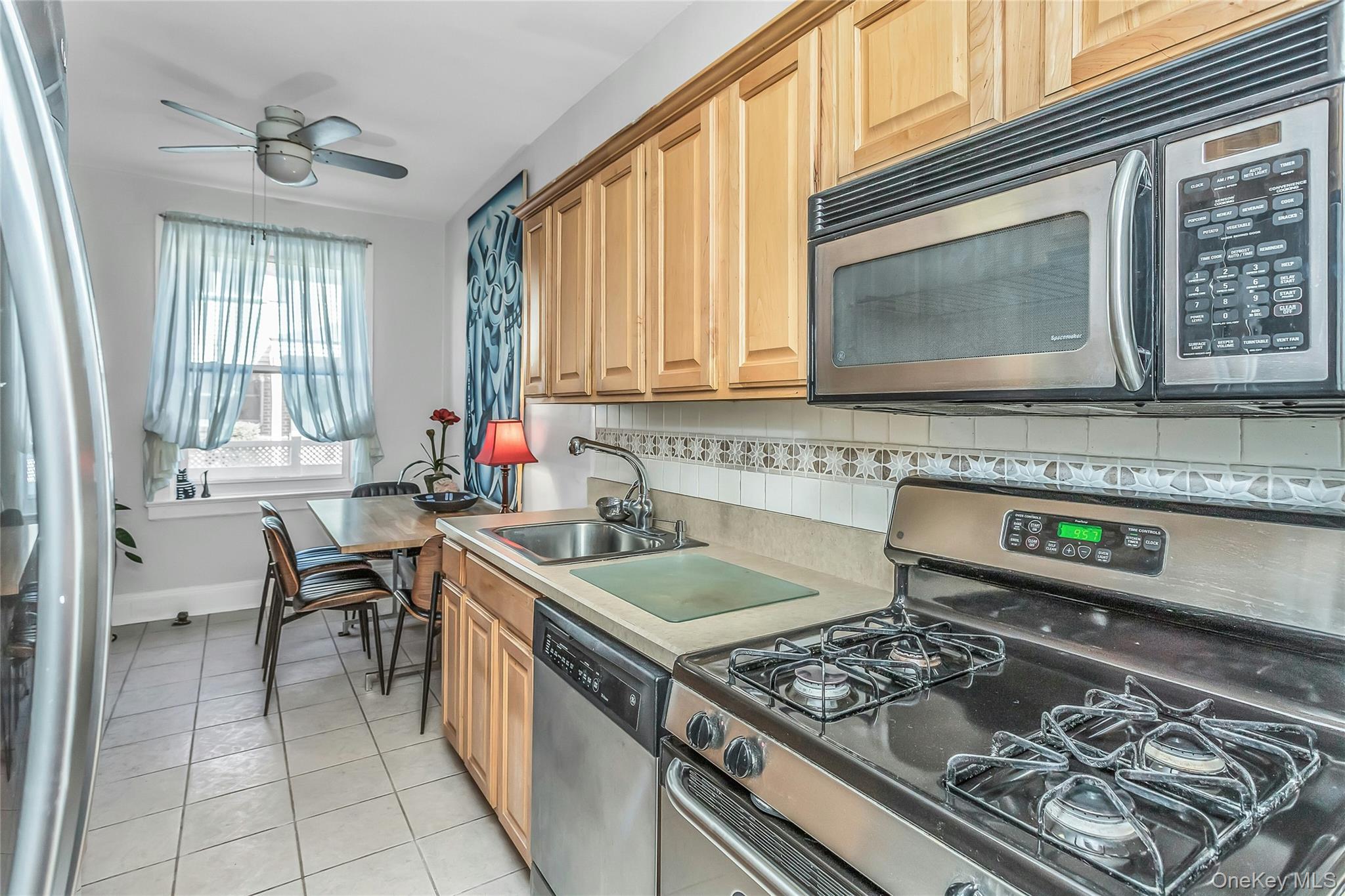 185 Atlantic Avenue Unit: A3