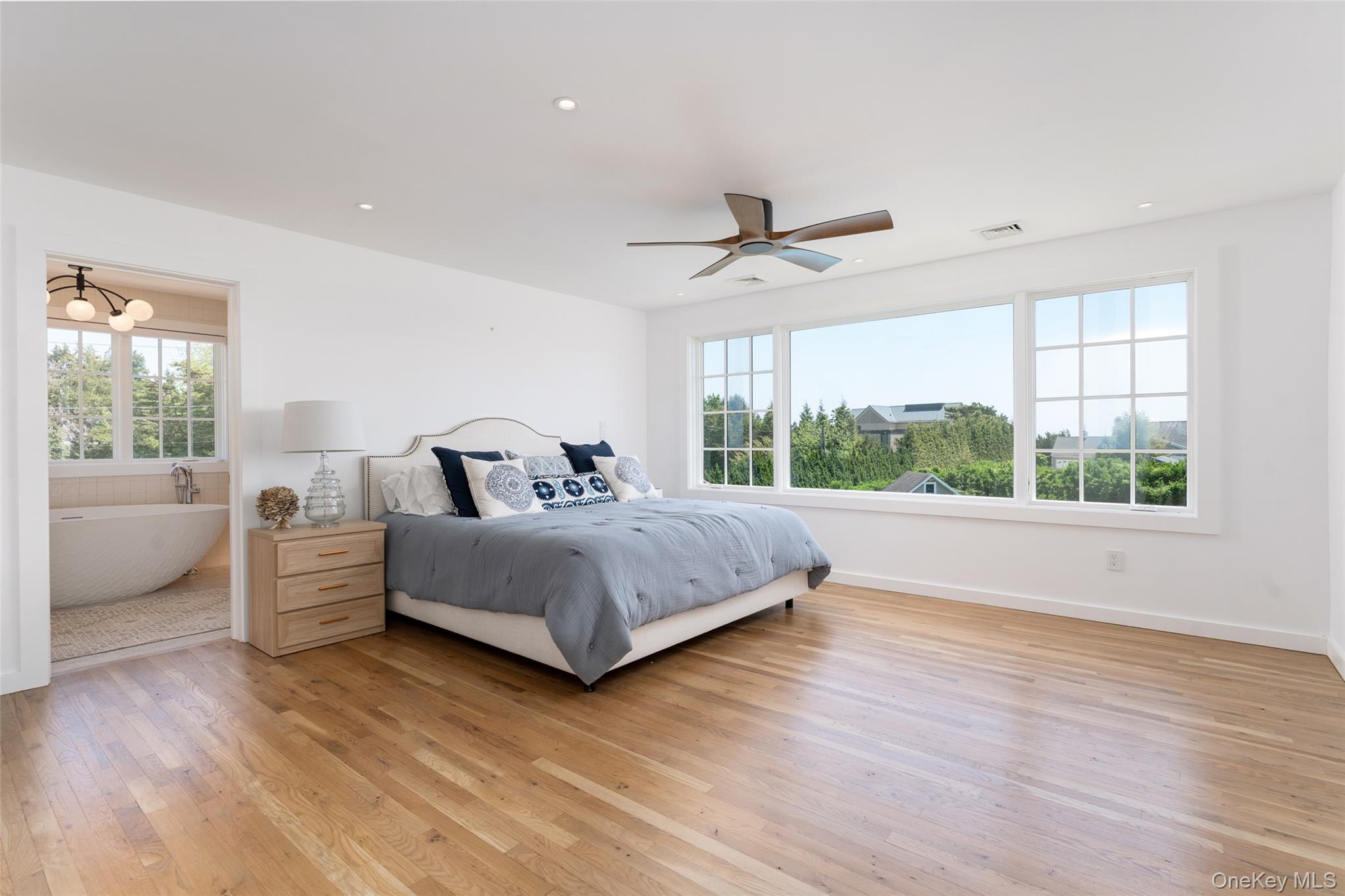56 Middle Pond Road