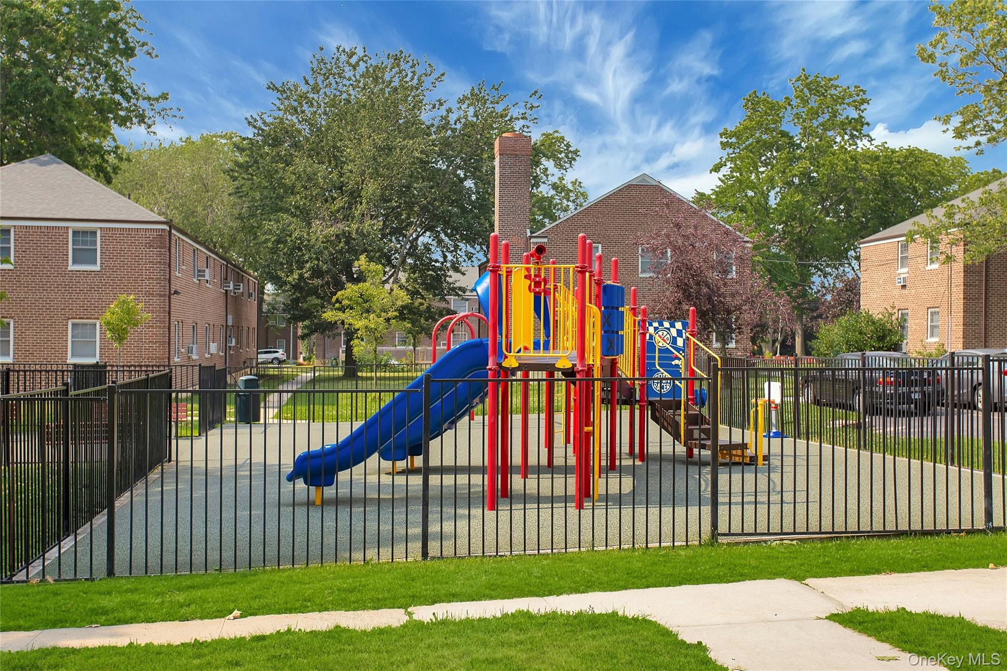 253-01 61st Avenue Unit: UPPER
