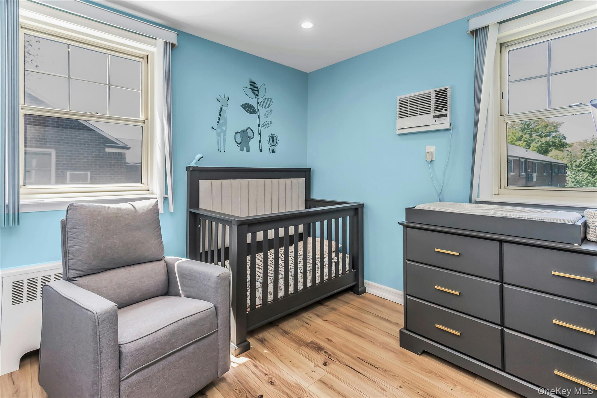 253-01 61st Avenue Unit: UPPER
