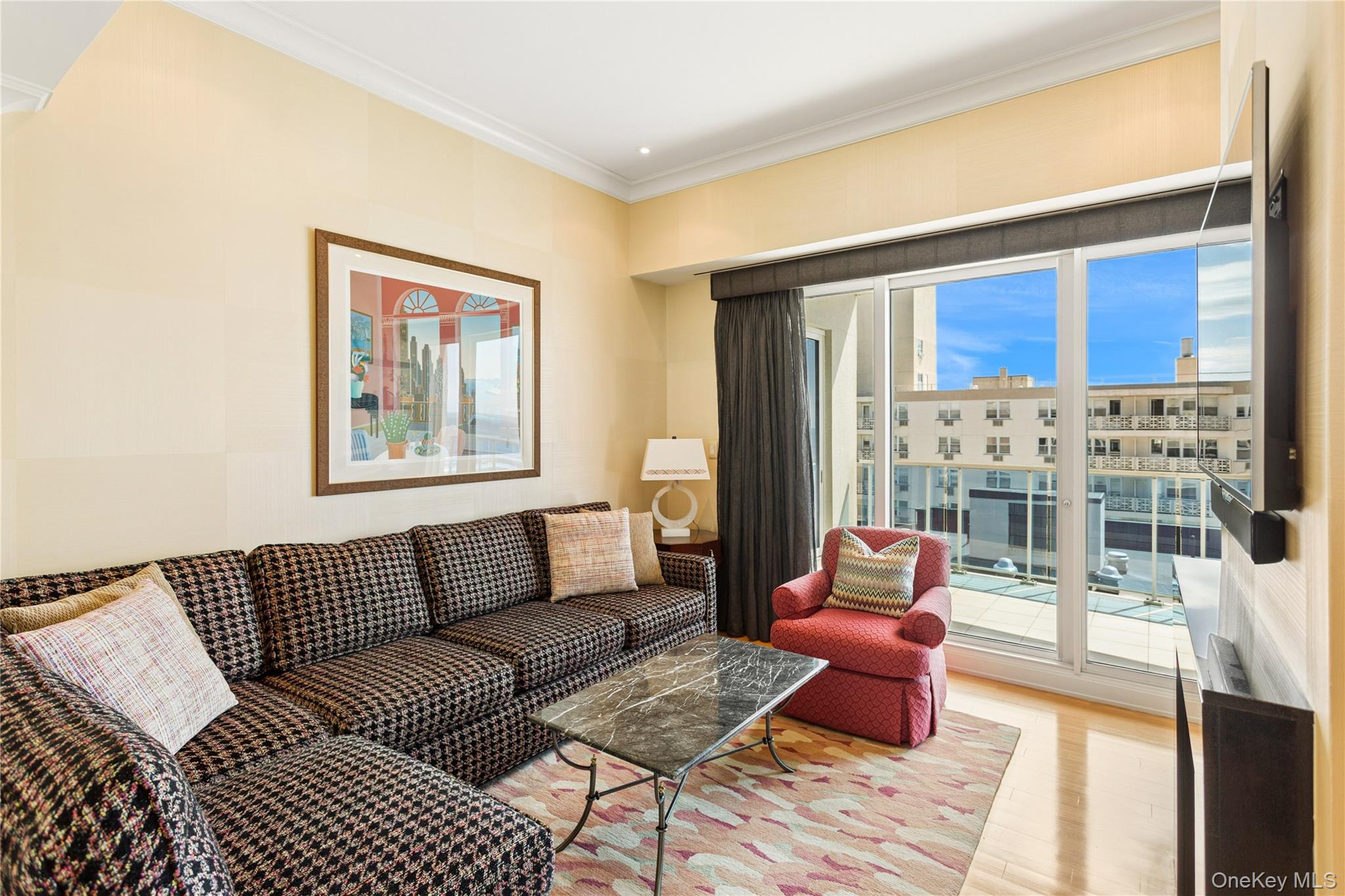 403 E Boardwalk Unit: 806