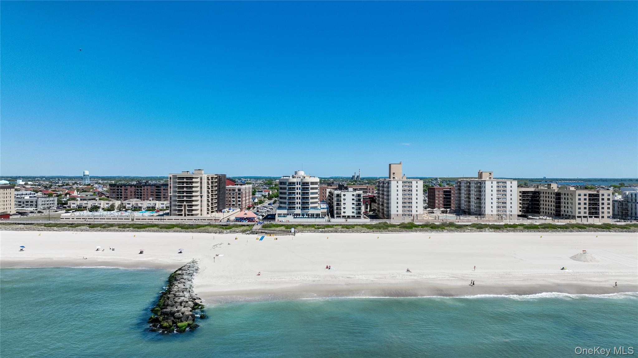 403 E Boardwalk Unit: 806