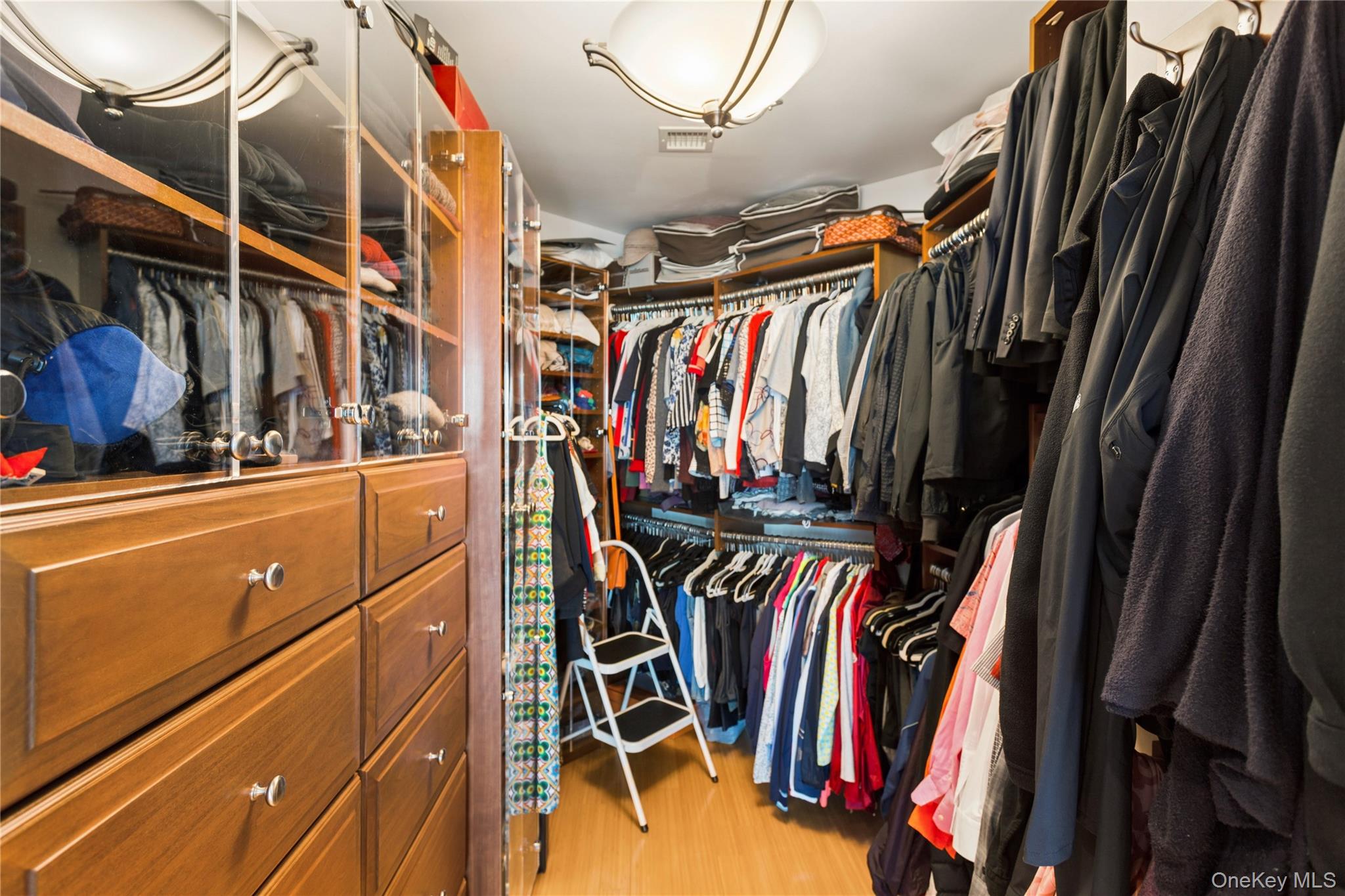 403 E Boardwalk Unit: 806