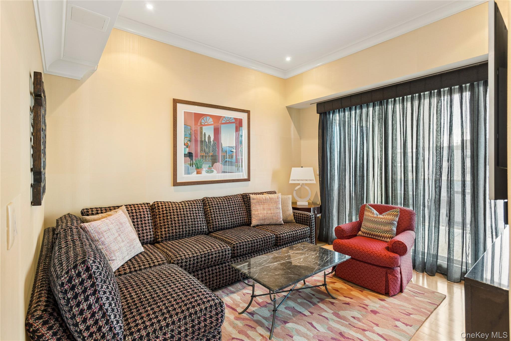 403 E Boardwalk Unit: 806