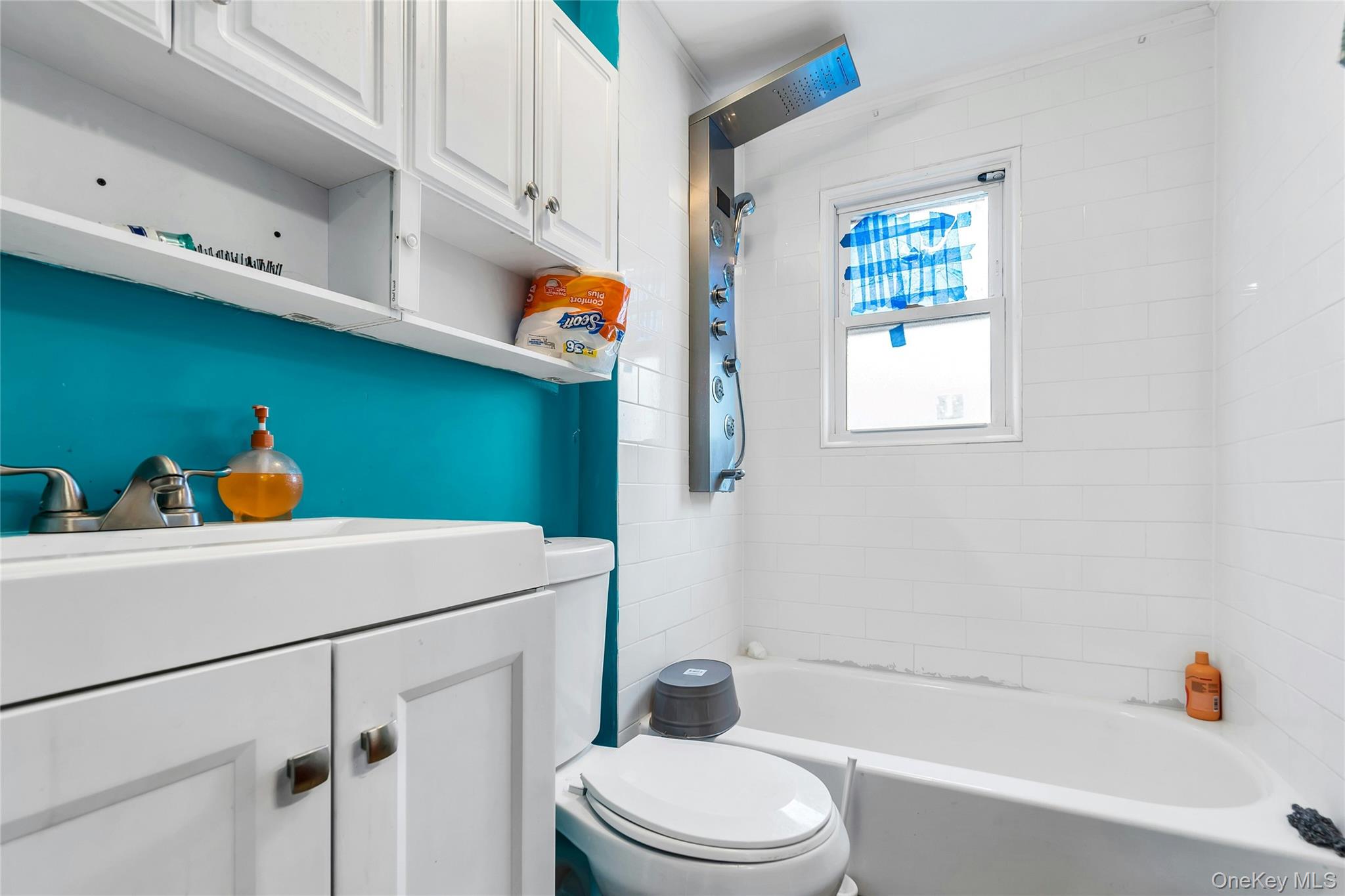 80 E 19th Street