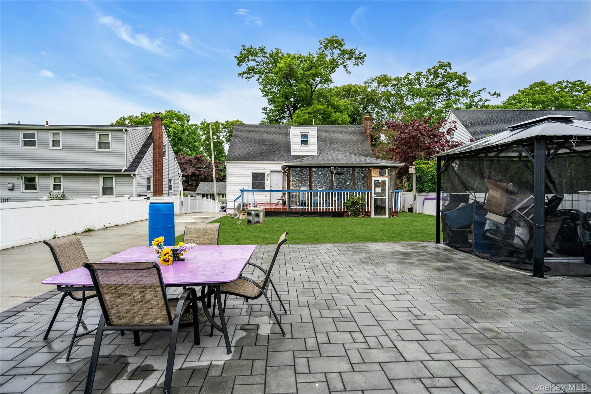 80 E 19th Street