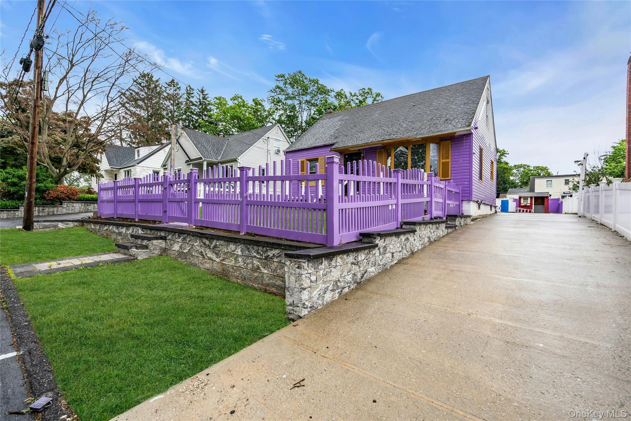 80 E 19th Street
