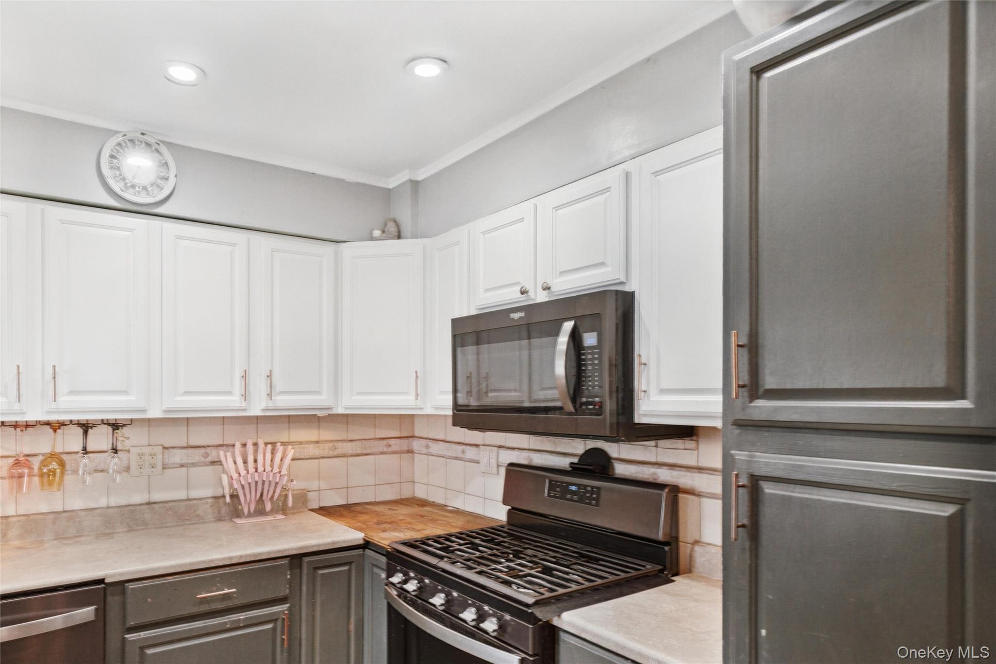 2877 Calvin Road