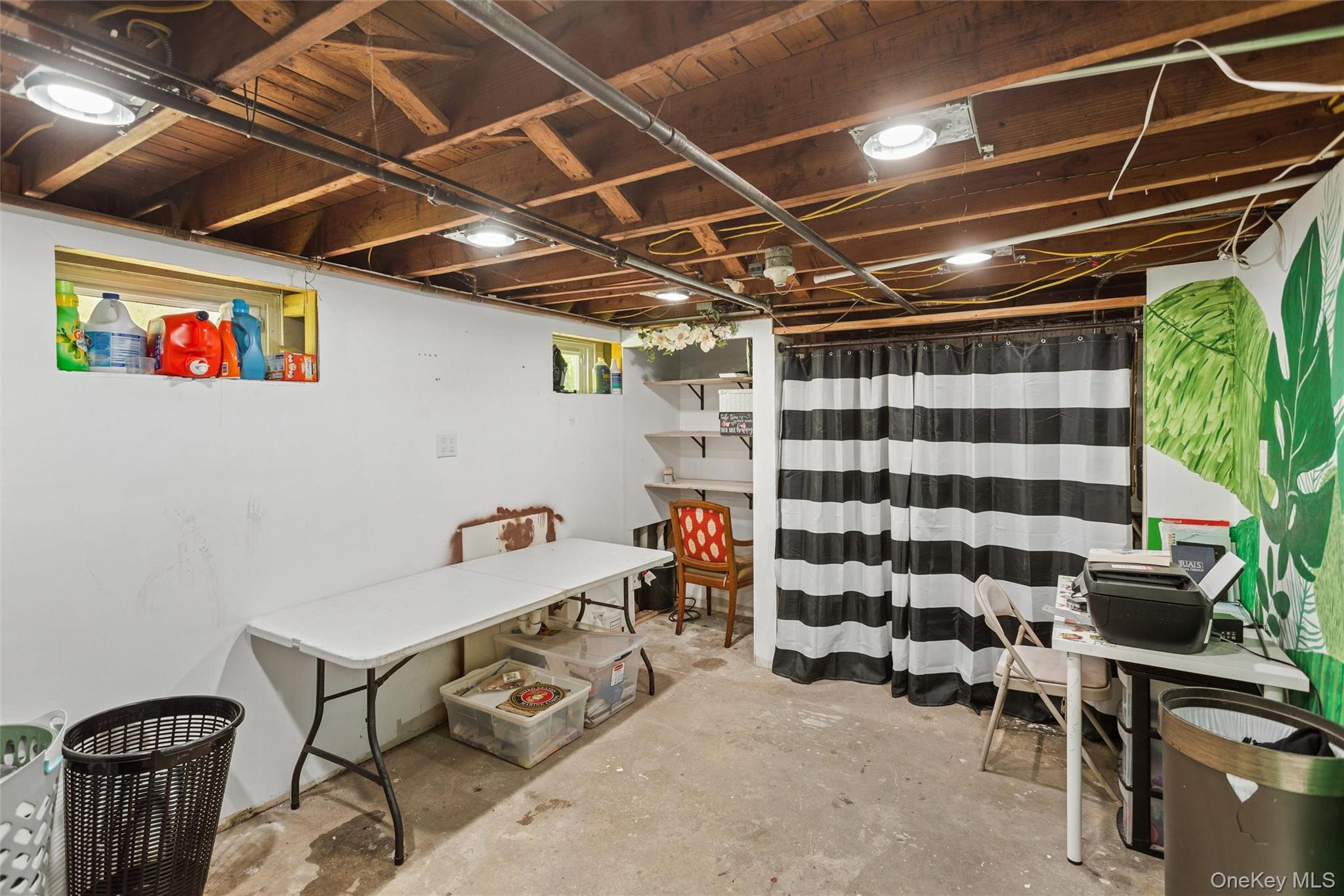2877 Calvin Road