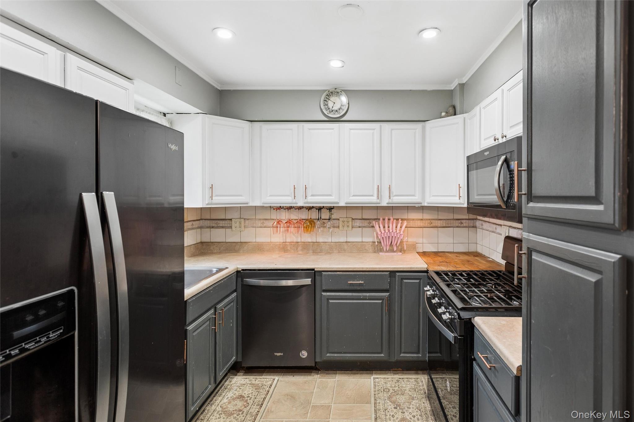 2877 Calvin Road