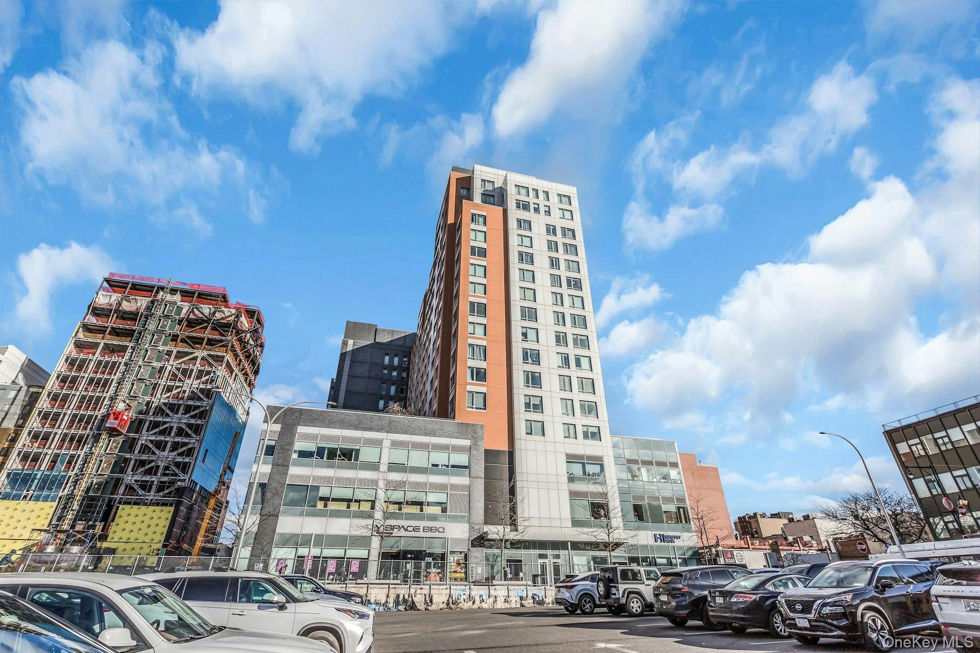 138-35 39th Avenue Unit: 13L