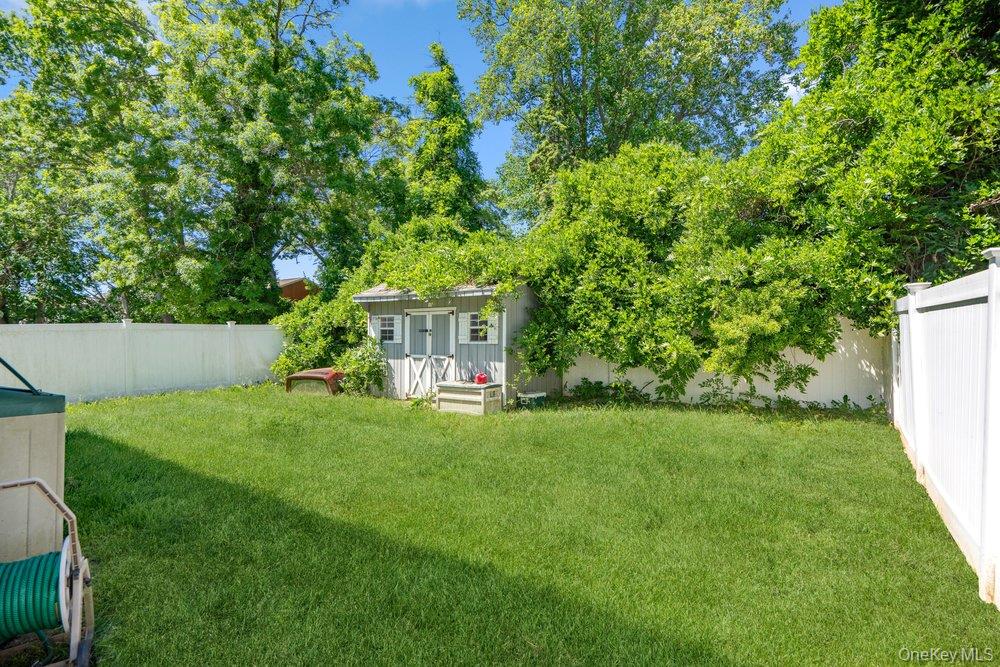 16 Gores Drive