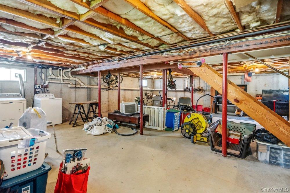 16 Gores Drive