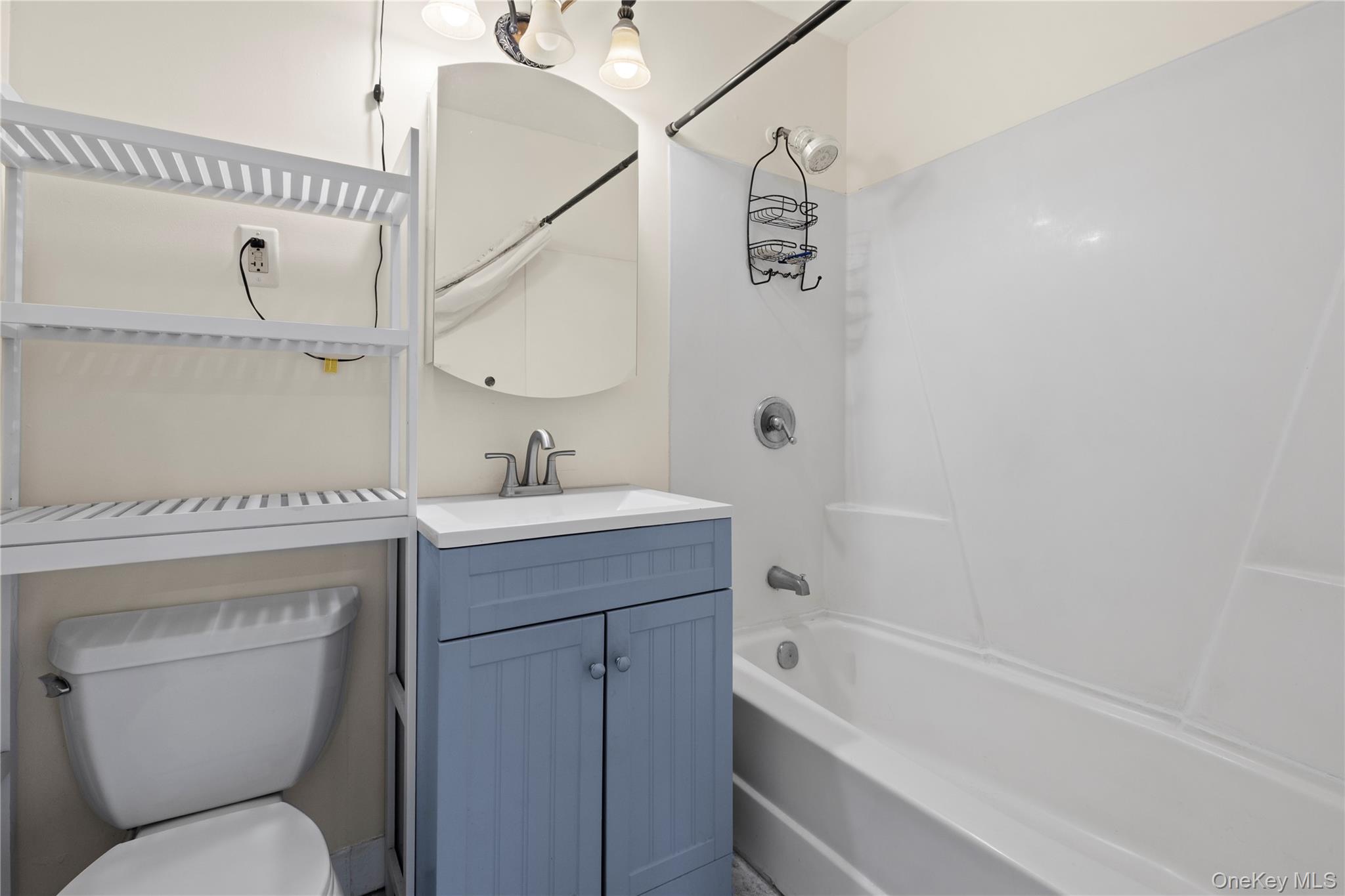 310 Riverside Boulevard Unit: 5F