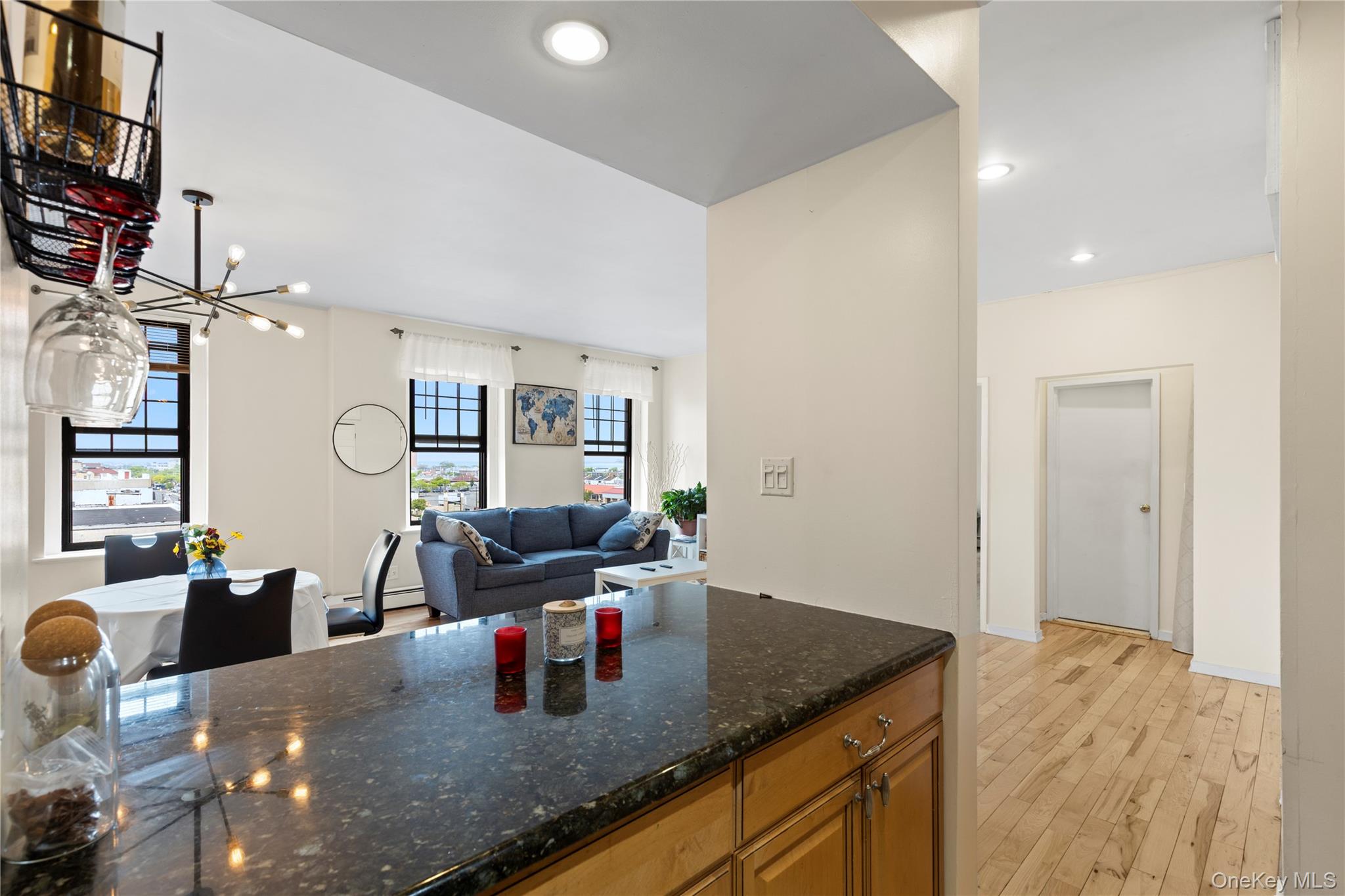 310 Riverside Boulevard Unit: 5F