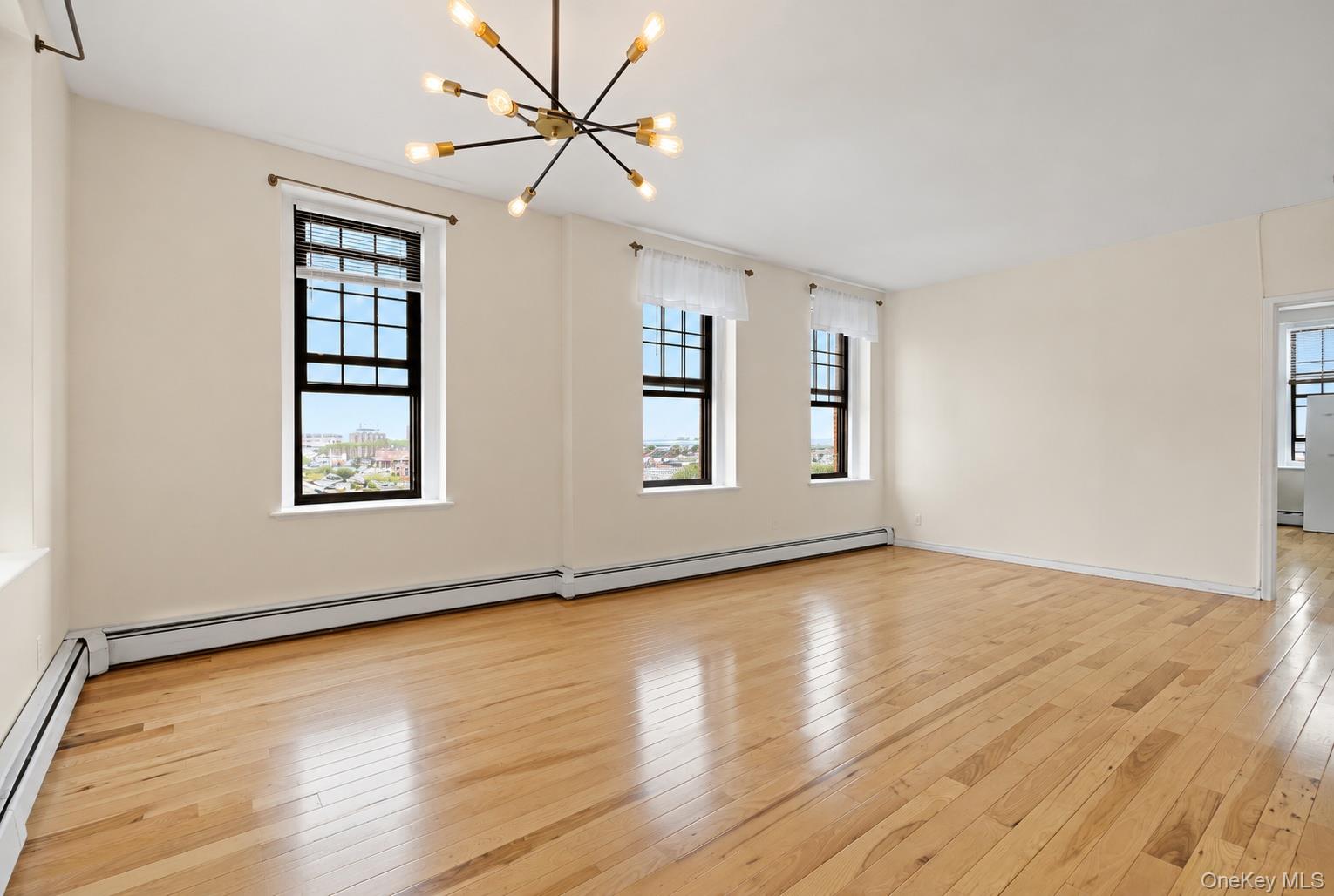310 Riverside Boulevard Unit: 5F
