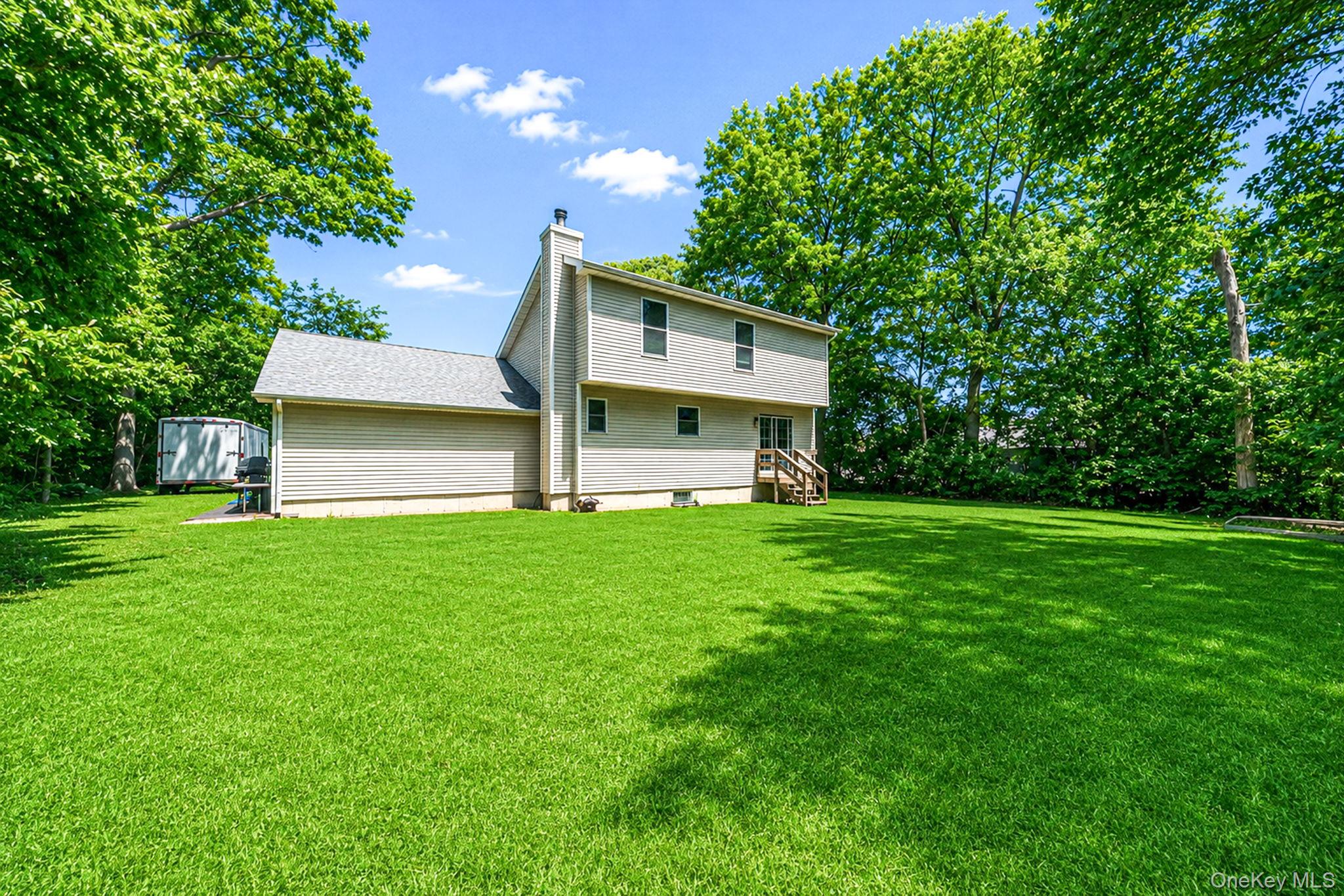 20 Essex Circle