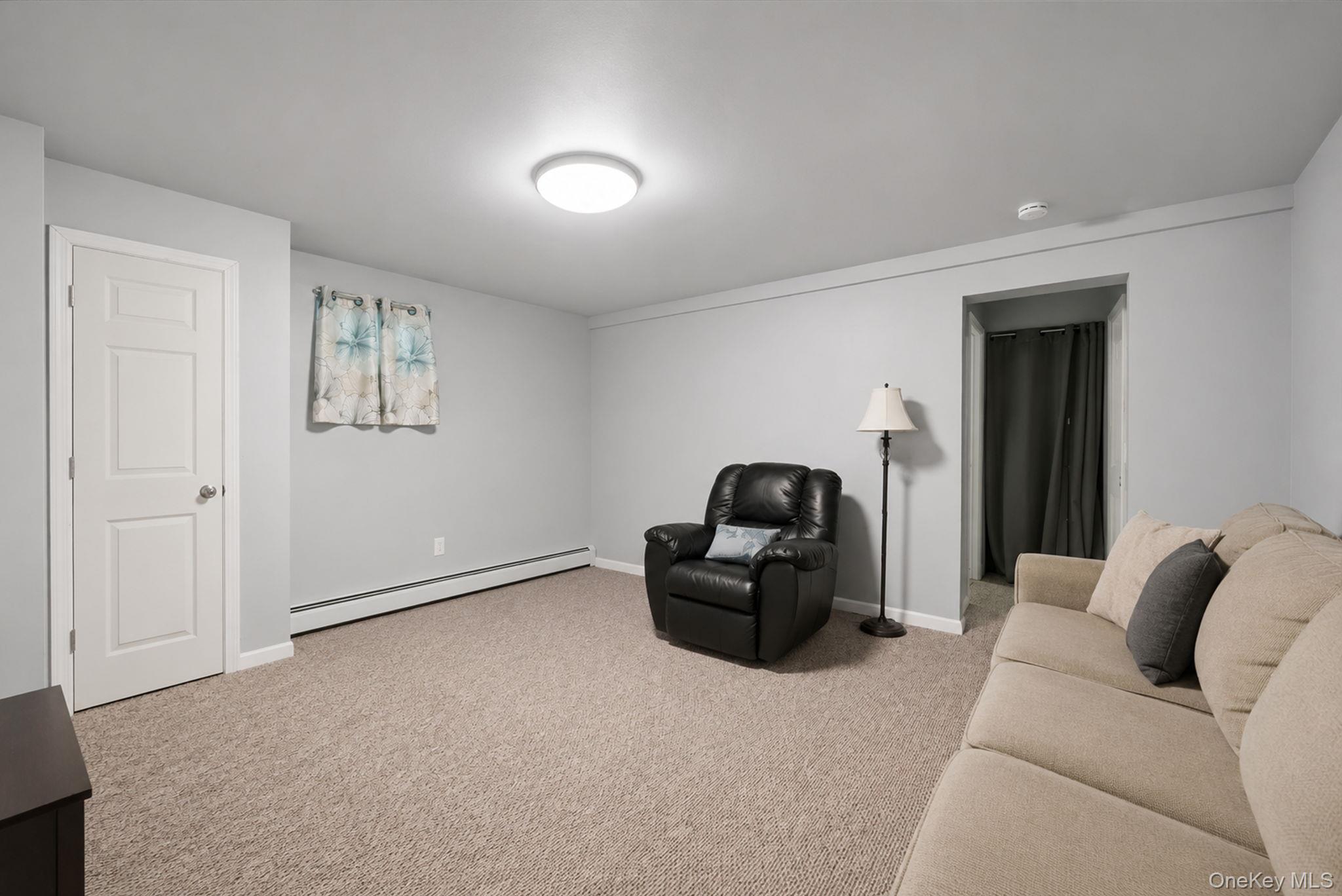 20 Essex Circle