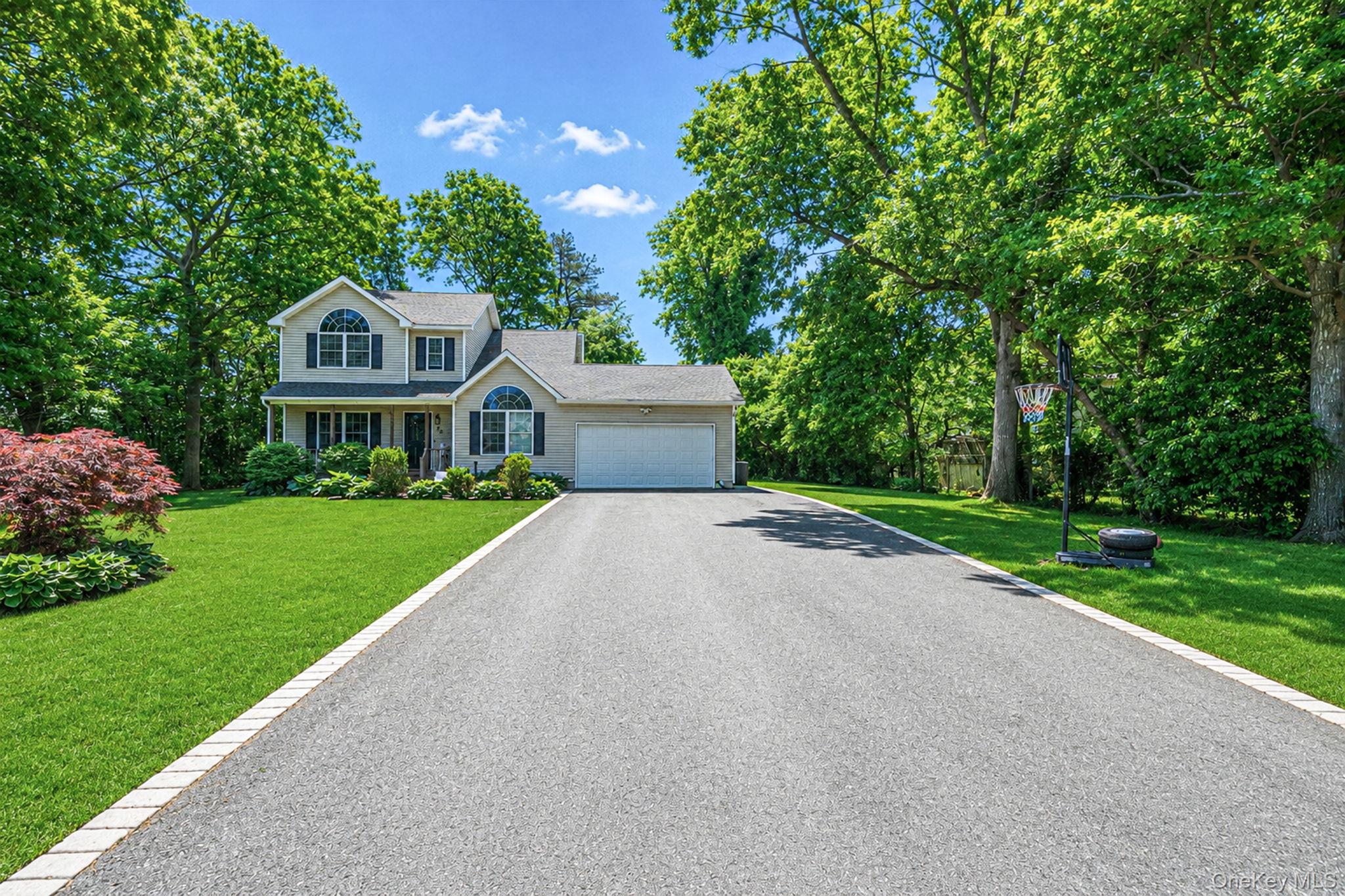 20 Essex Circle