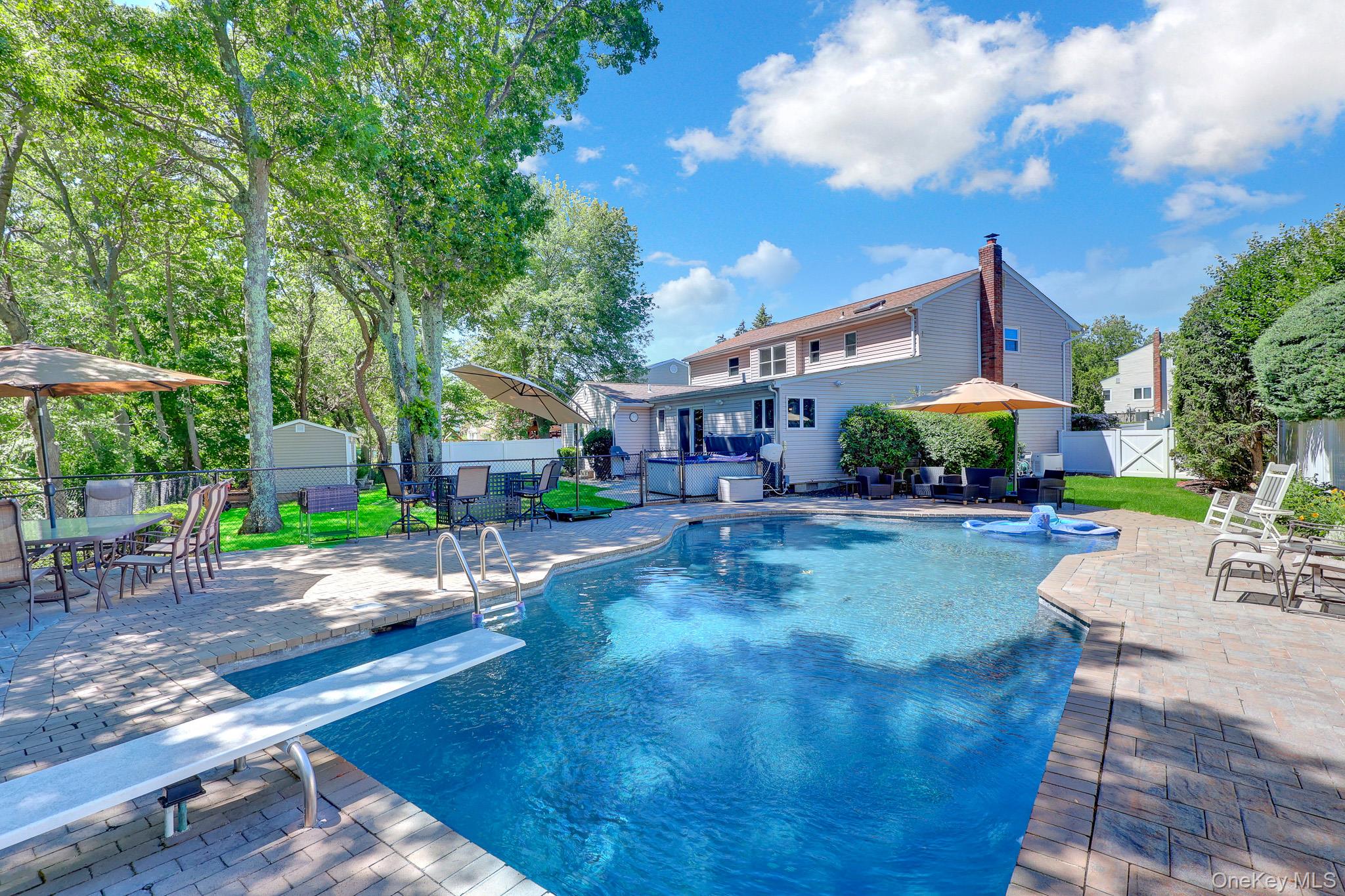 54 Sandy Hollow Drive