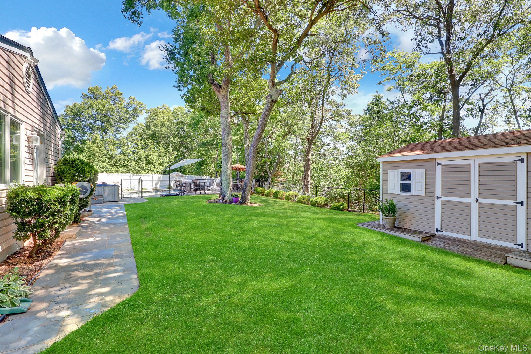 54 Sandy Hollow Drive