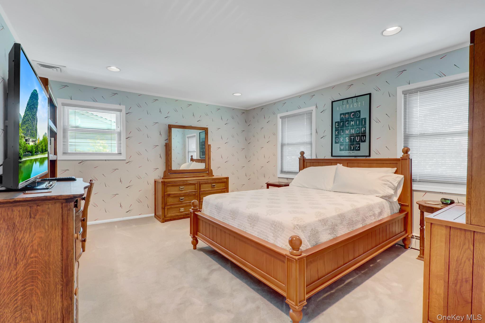 54 Sandy Hollow Drive