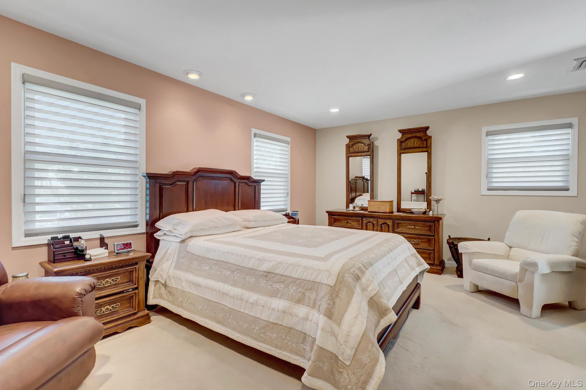 54 Sandy Hollow Drive