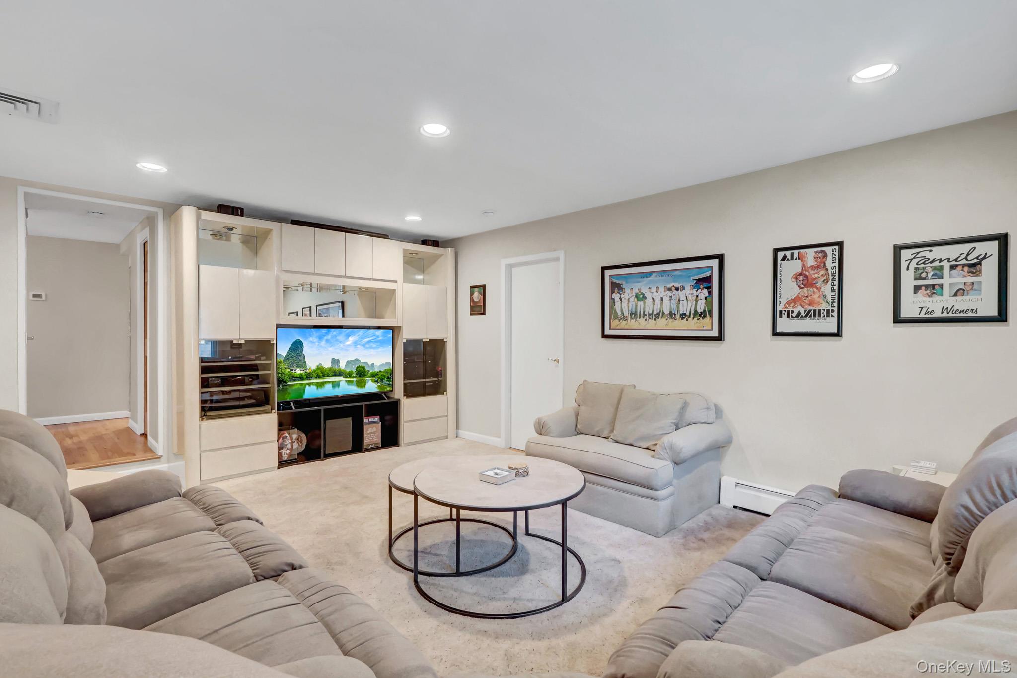 54 Sandy Hollow Drive
