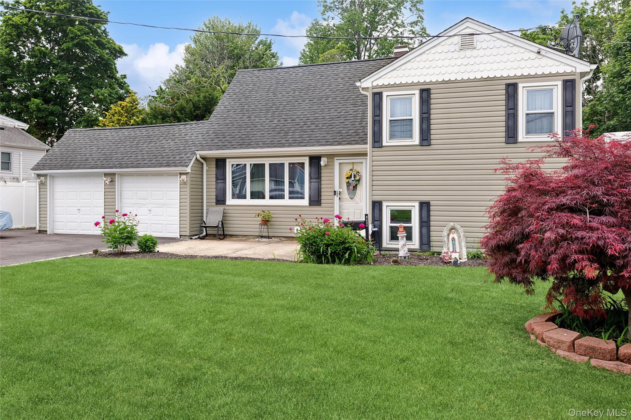 1426 Ackerson Boulevard