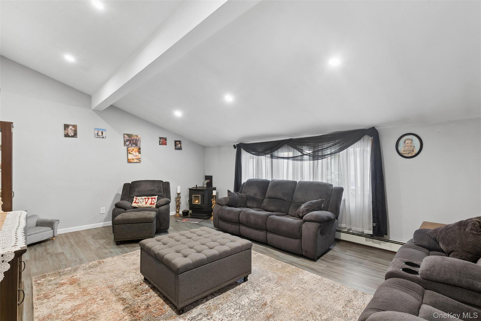 1426 Ackerson Boulevard