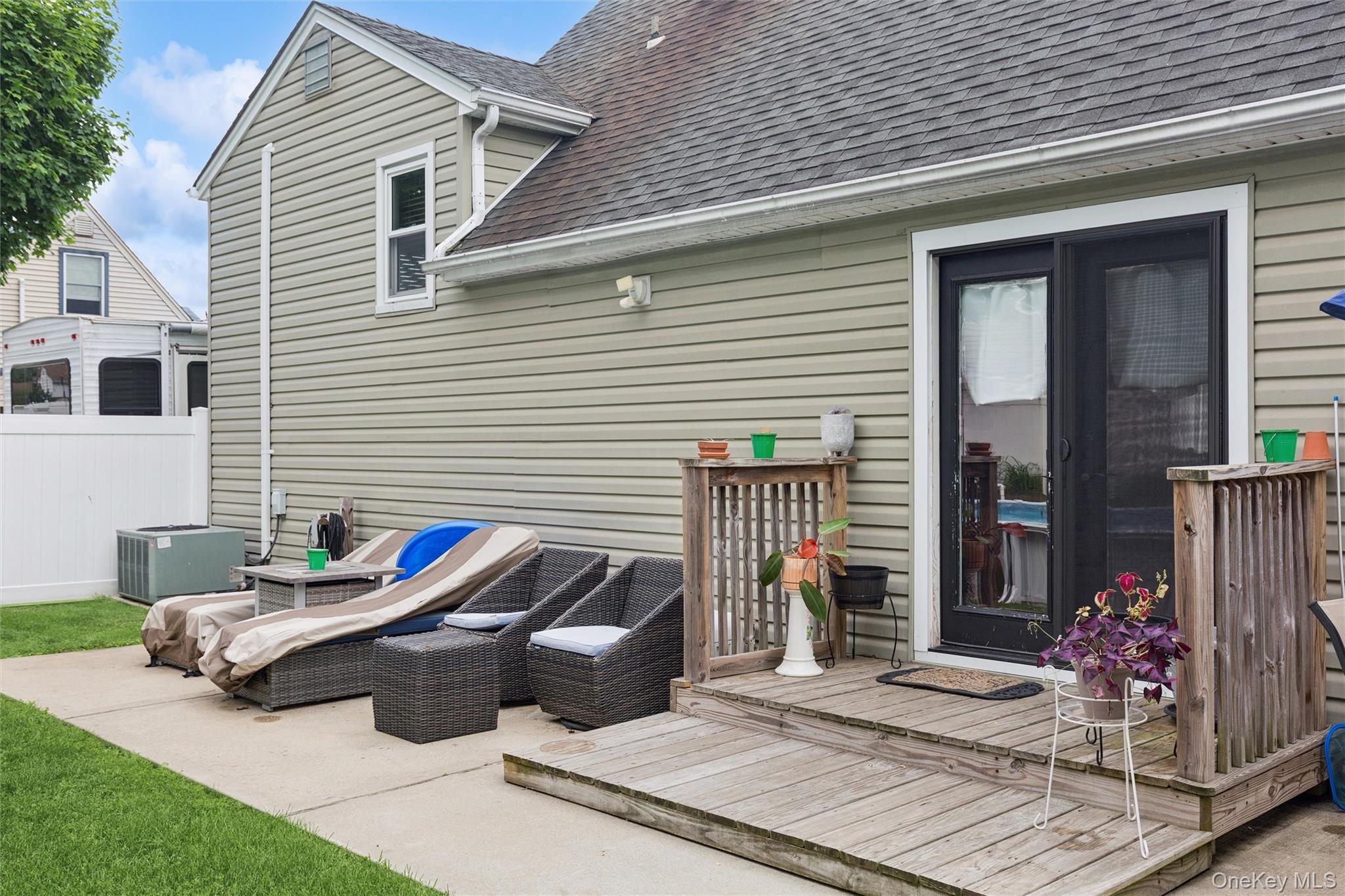 1426 Ackerson Boulevard