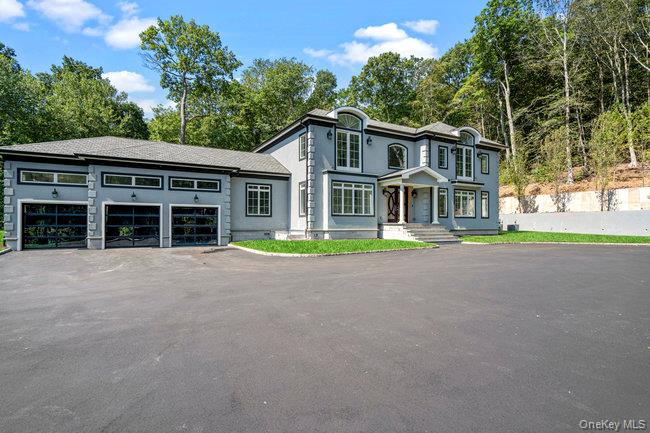 23 Woodbury Road