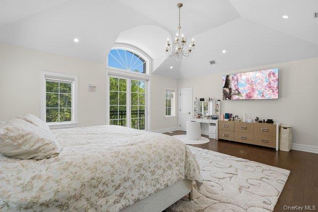 23 Woodbury Road
