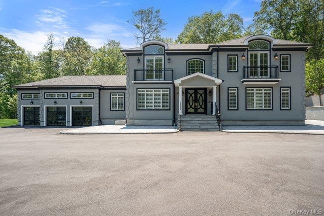 23 Woodbury Road